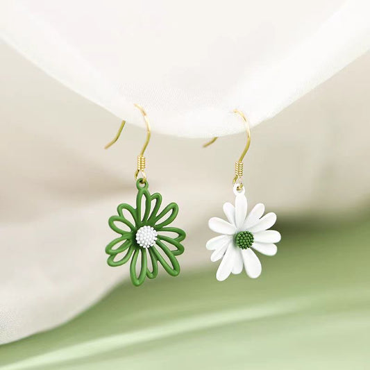 14K Gold-Plated Daisy Earrings