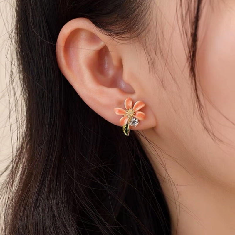 14K Gold-Plated Elegant Petal Flower Earrings