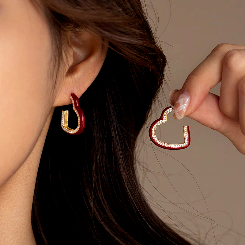 14K Gold-Plated Elegant Wine Red Glaze Heart Earrings