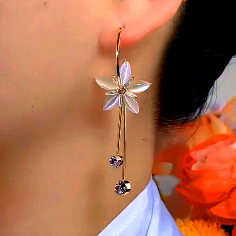 14K Gold-Plated Elegant Zircon Cat's Eye Flower Earrings