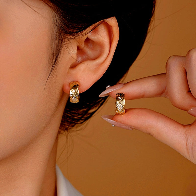 14K Gold-Plated Elegant Zircon Diamond Pattern C-Shaped Earrings