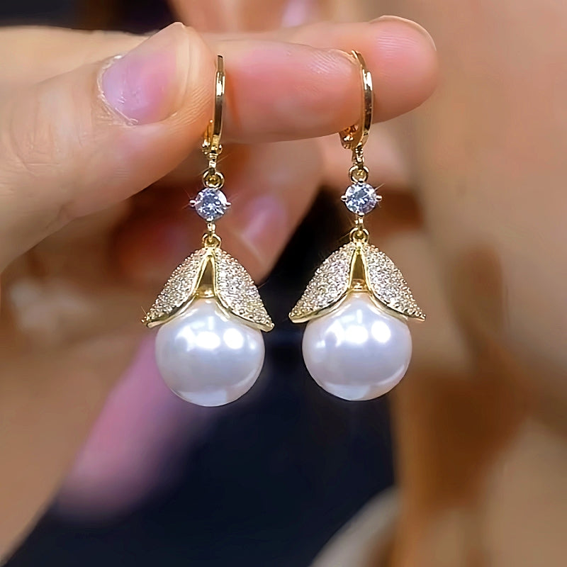 14K Gold-Plated Elegant Zircon Inlaid White Pearl Leaf Earrings