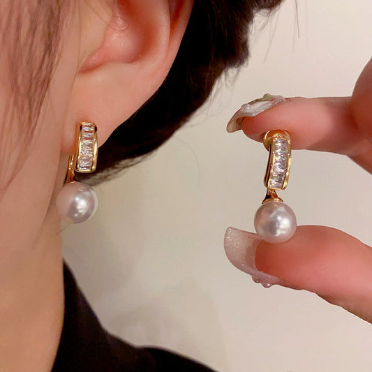 14K Gold-Plated Elegant Zircon Pearl Earrings