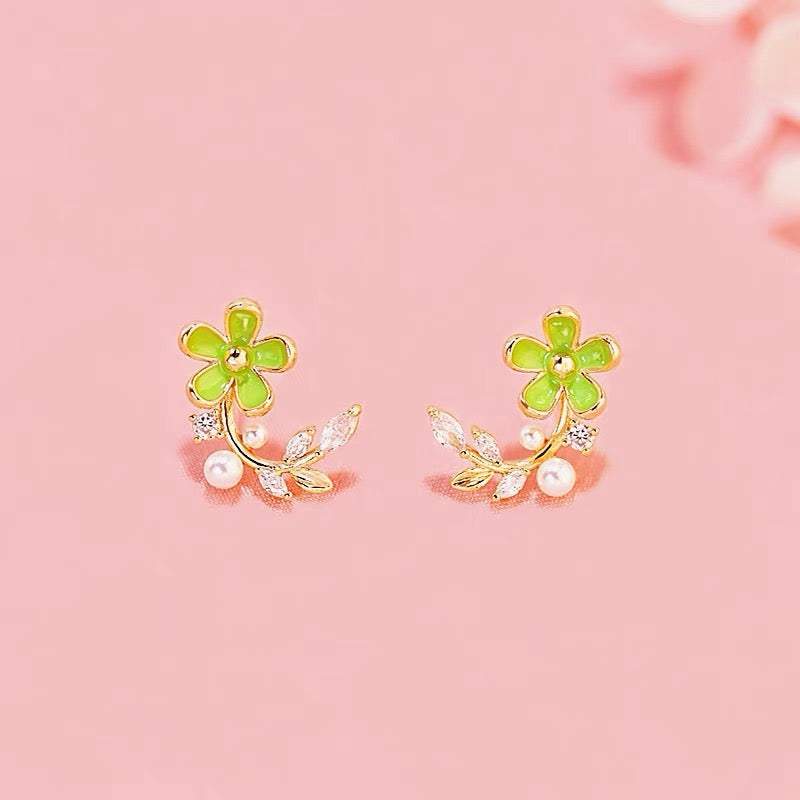 14K Gold-Plated Elegant Zircon Pearl Flower Earrings