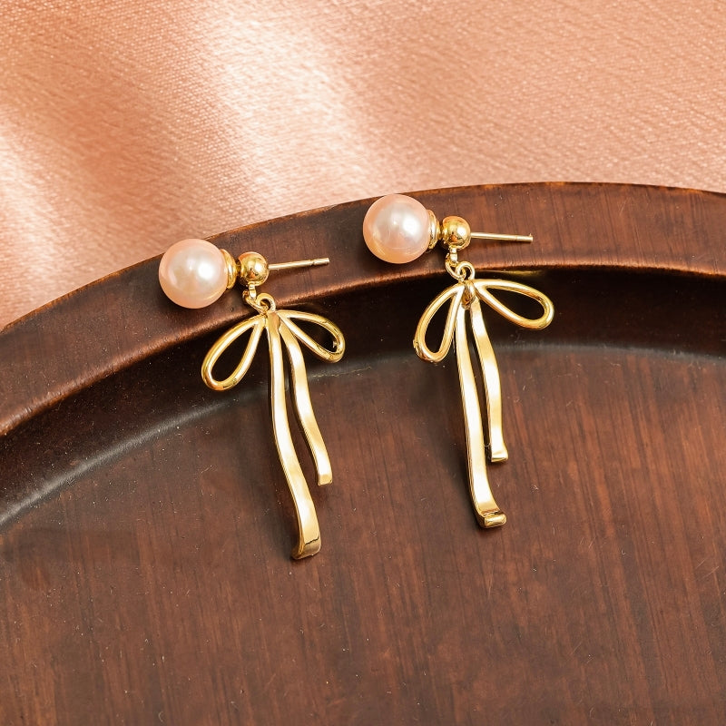 14K Gold-Plated Exquisite Pearl And Bow Earrings