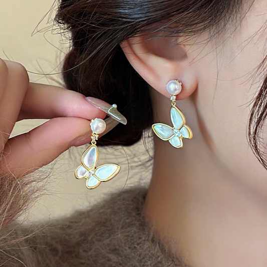 14K Gold-plated Butterfly Pearl Earrings