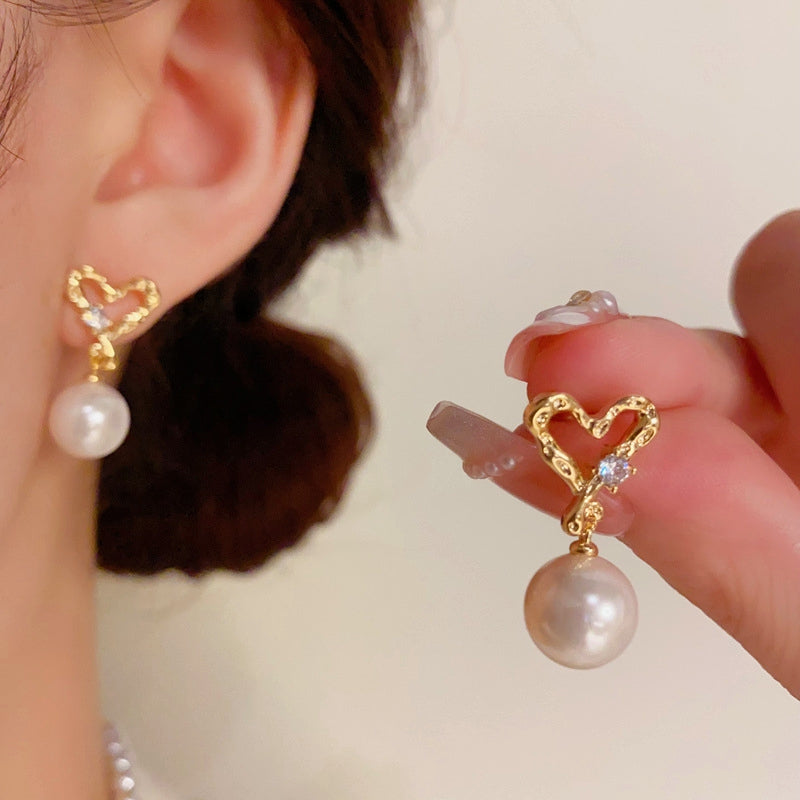 14K Gold-plated Elegant Heart-Design Pearl Earrings