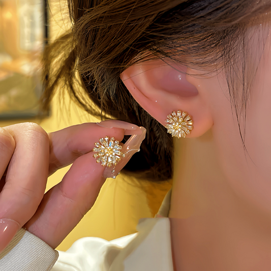 14K Gold-plated Luxury Daisy Flower Stud Earrings