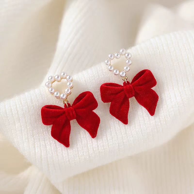 14K Gold Plated Christmas Pearl Heart Bow Earrings