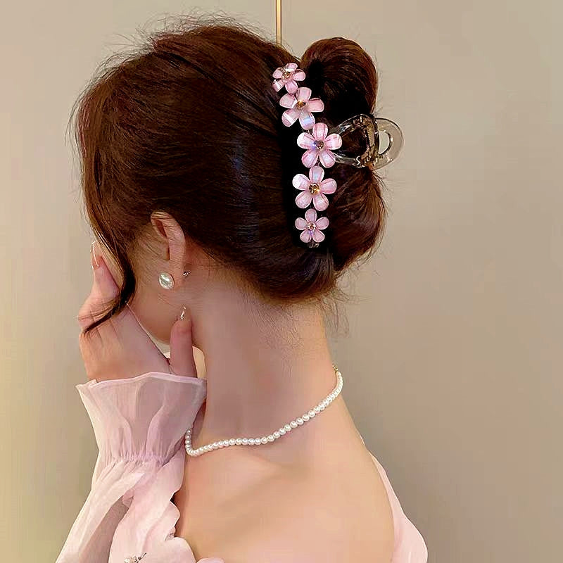 Elegant Acrylic Flower Hair Clip