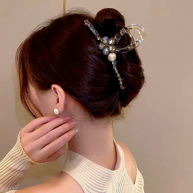 Elegant Rhinestone Flower Hair Clip