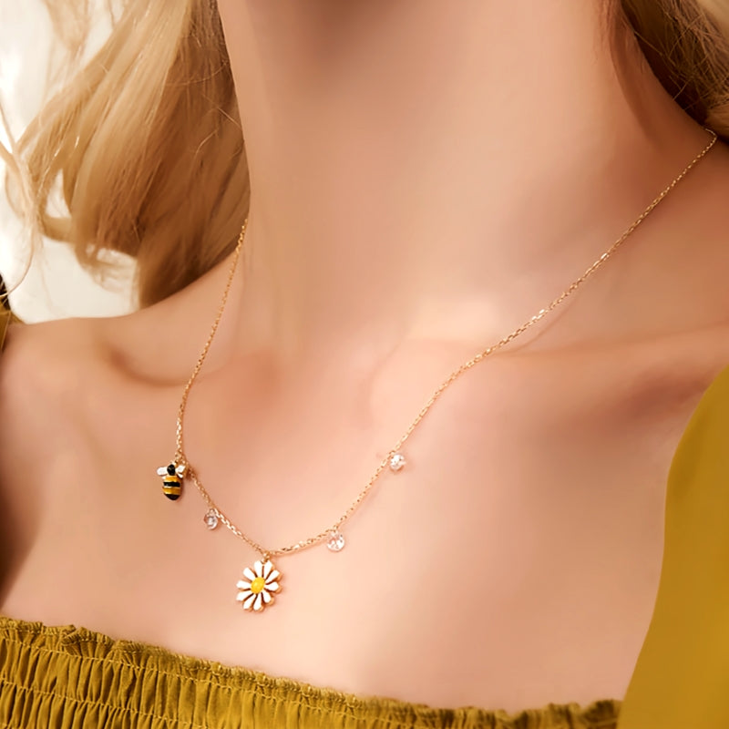 Sterling Silver Daisy Sunflower Bee Clavicle Necklaces