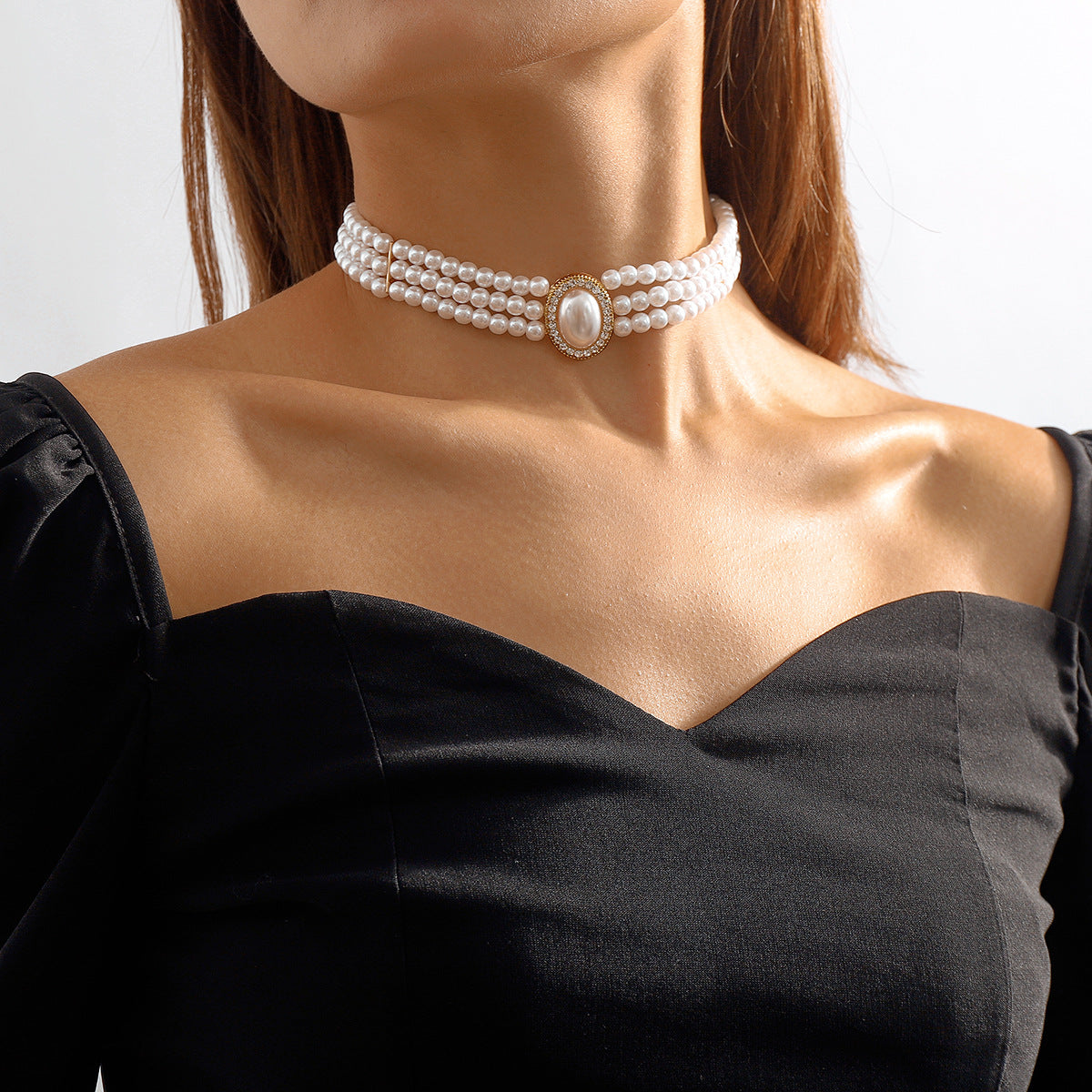 Retro palace style multi-layered pearl necklace, fashionable, elegant and simple colorful choker necklace for women