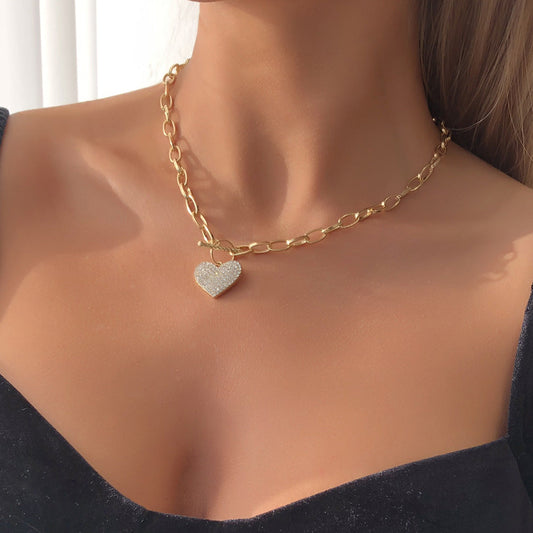 Stylish exaggerated punk style metal chain single-layer necklace Trendy heart-shaped diamond necklace