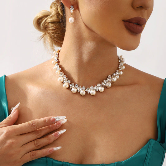 Baroque alloy necklace and earrings, elegant, fashionable and versatile bridal dress jewelry