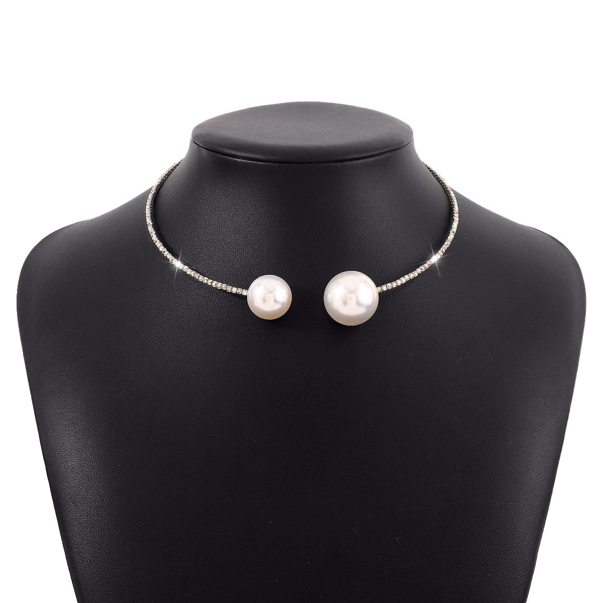 Elegant retro full diamond necklace French romantic light luxury pearl necklace temperament geometric item