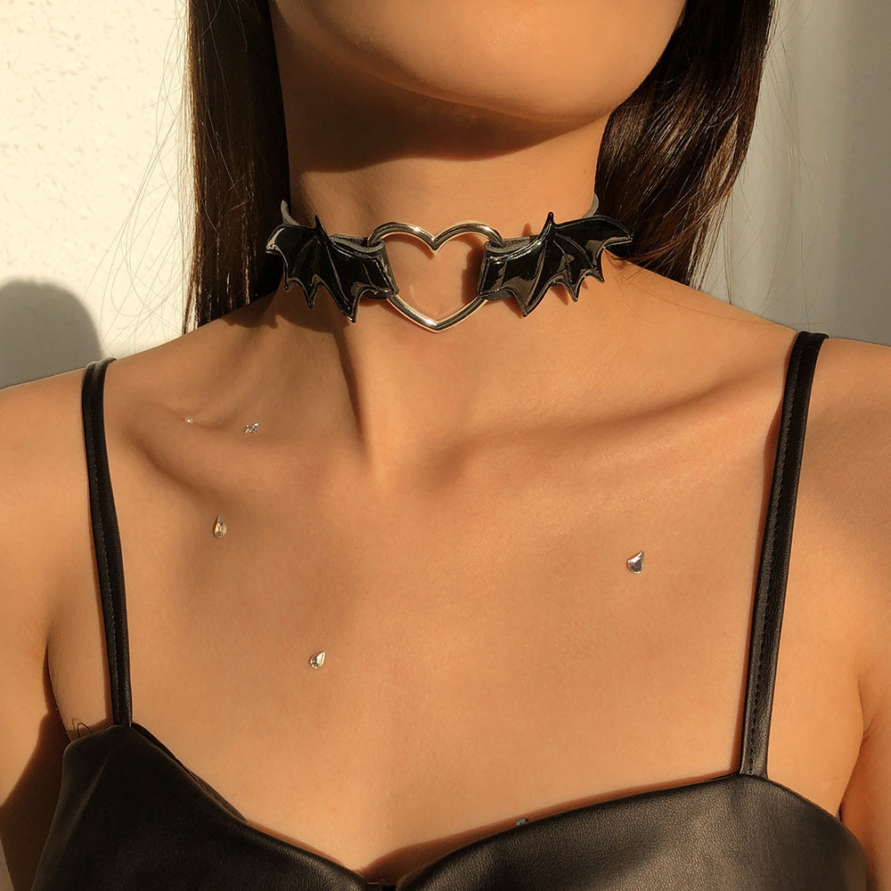 Gothic punk style vampire necklace love wings choker choker necklace